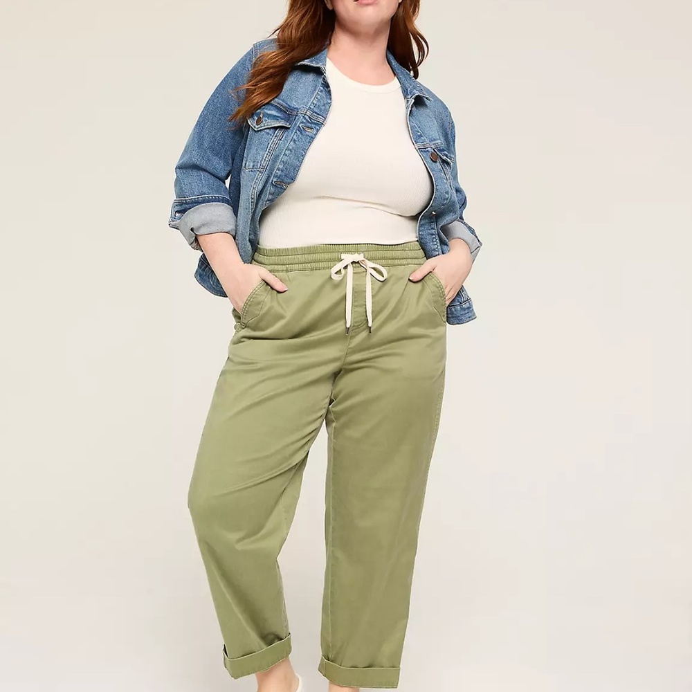 ๐ Chino Pull-On Pants โ Olive - EUC - Picture 4 of 7